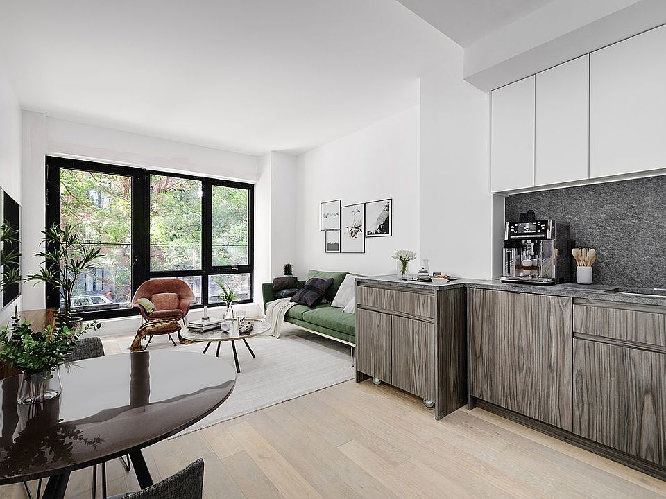 1st image of 435 Tompkins Ave #202