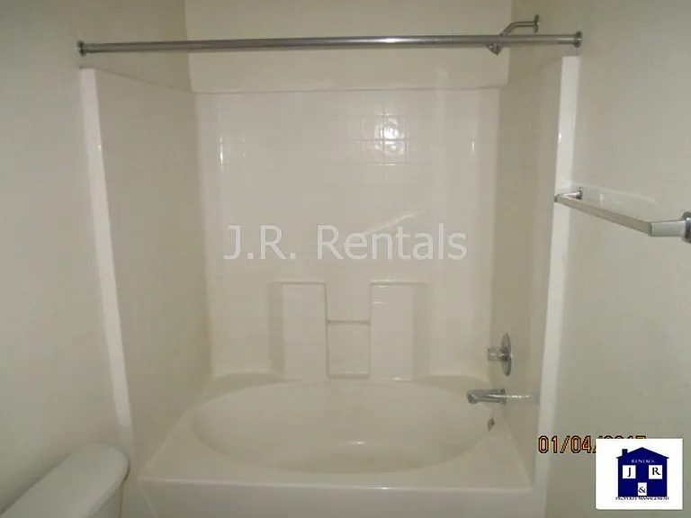305 Cedar Ridge Dr #A — Photo 21