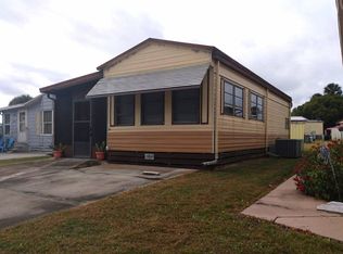 1085 Rainbow Cir, Eustis, FL 32726