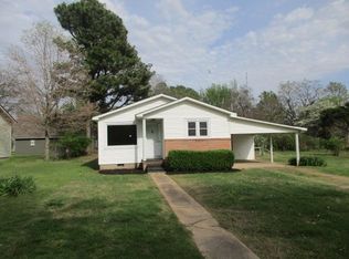 1204 W 4th St, Corning, AR 72422