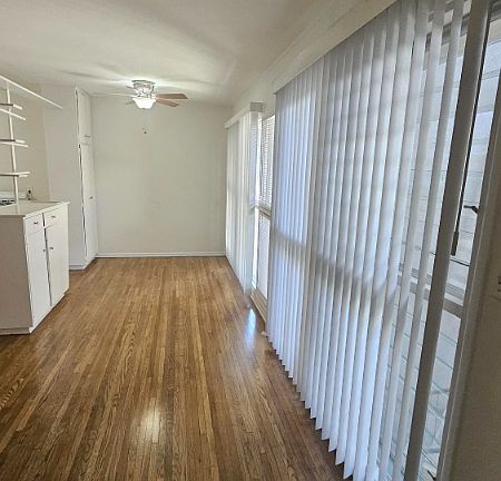 3rd image of 11940 Laurelwood Dr APT 6