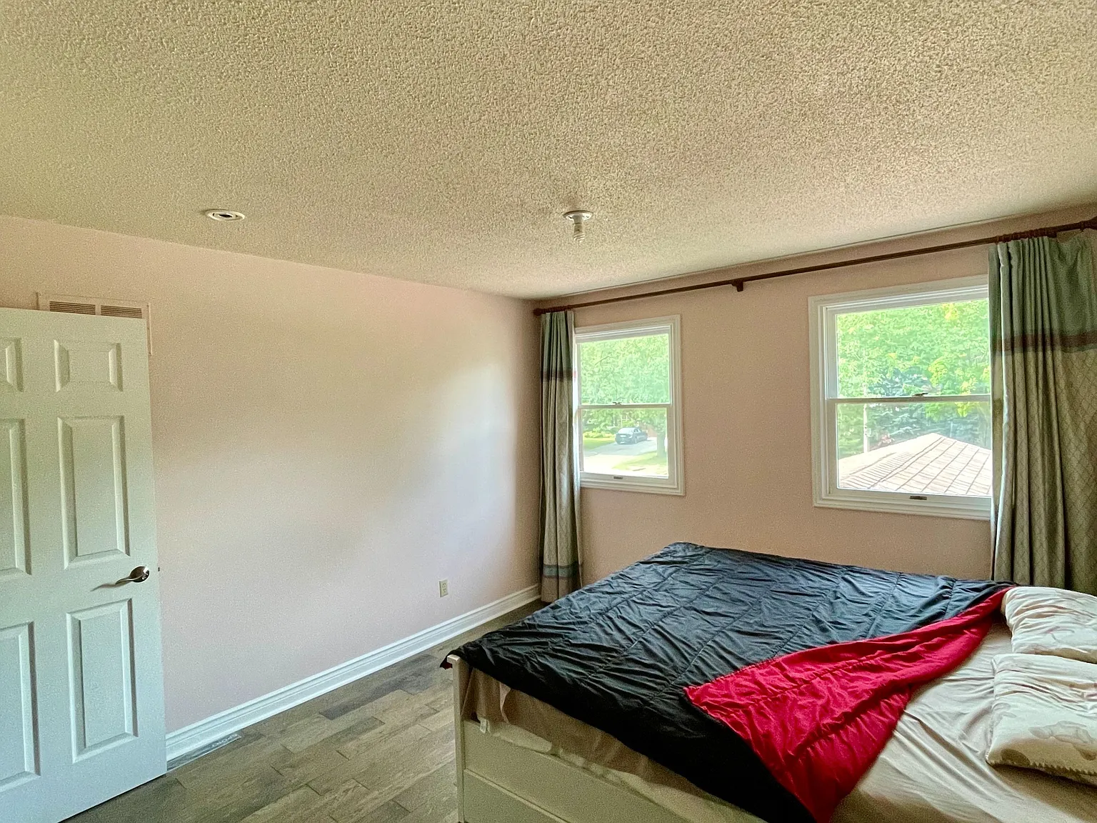 1 bed, $1,200 — Photo 3