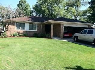 7234 Bluebill St, Algonac, MI 48001