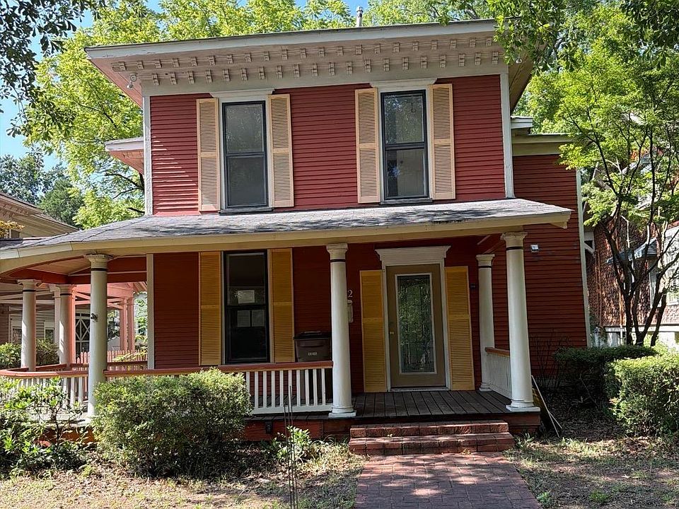 1st image of 622 Johnston St SE