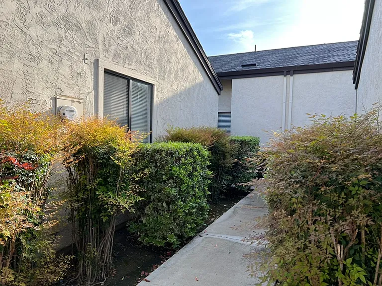 1114 Cedar Creek Dr #3 — Photo 12