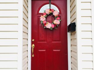 17664 Shady Spring Ter, Gaithersburg, MD 20877