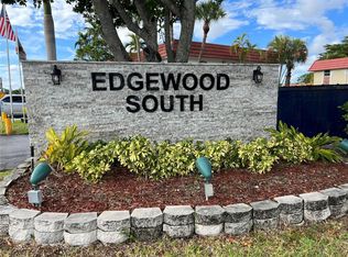 22785 SW 66th Ave APT 103, Boca Raton, FL 33428