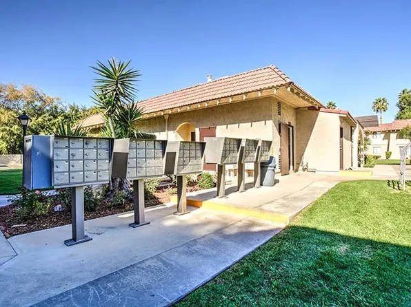 Shadow Mountain Apartments