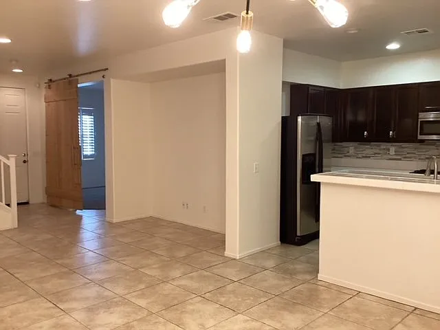 2620 Sparkling Water Ct — Photo 9