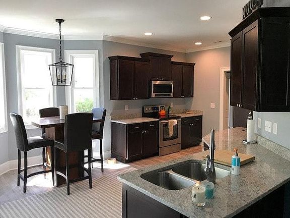 3rd image of 3586 Cormorant Cir