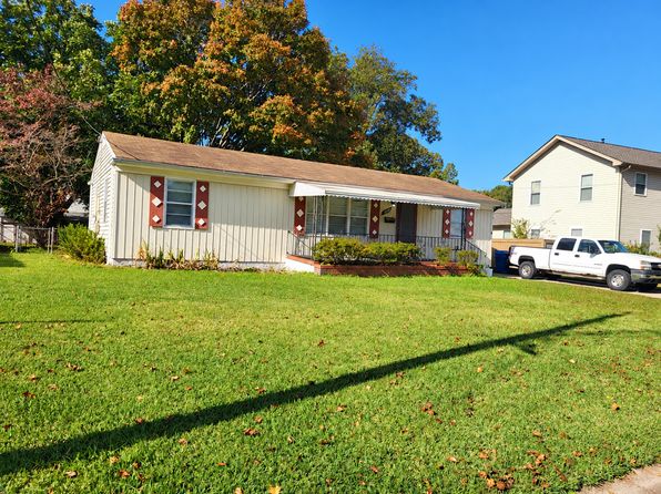 3305 Pattie Ln
