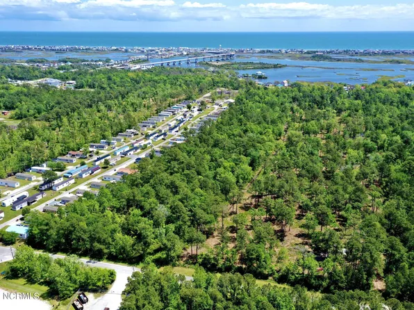 L101 J H Batts, Hampstead, NC 28443