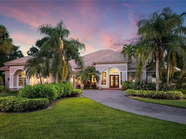2370 Alexander Palm DR, NAPLES, FL 34105