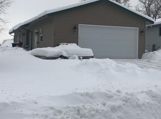 5524 Sunset Cir, Rockford, MN 55373