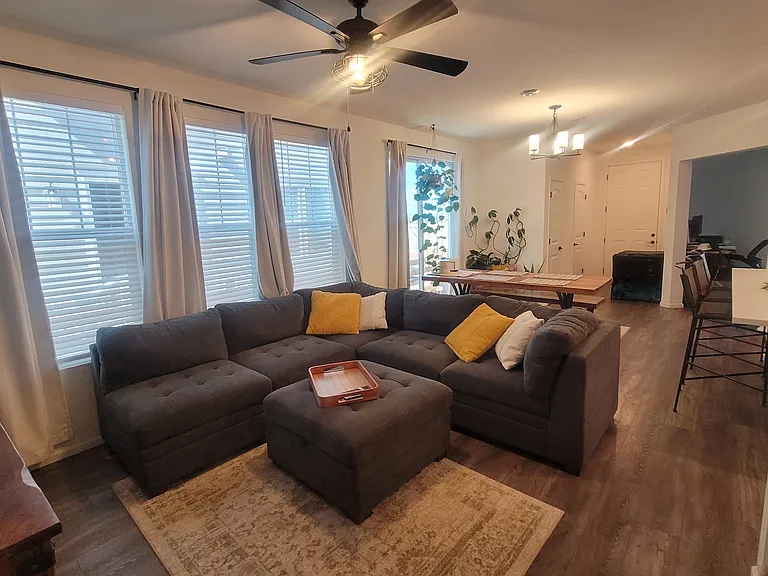 385 Rodden Dr — Photo 5