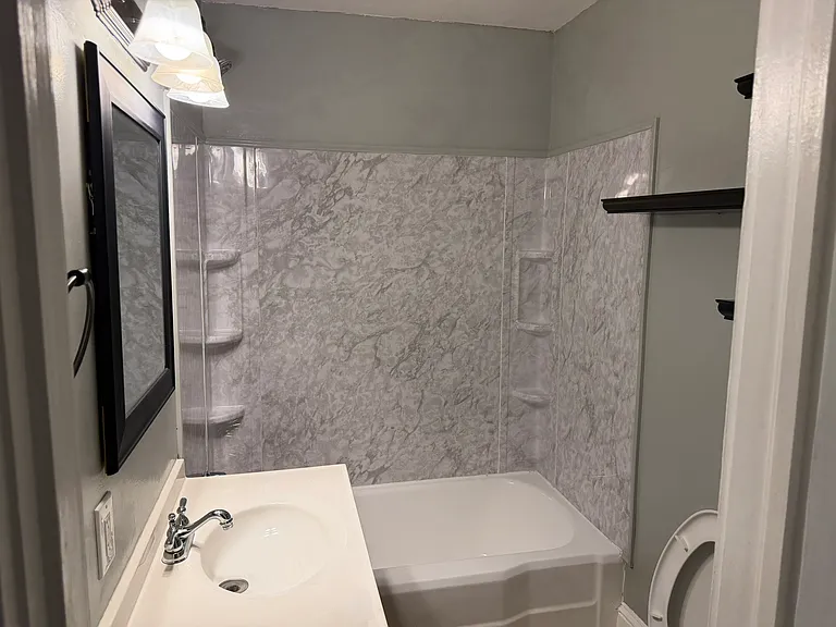 309 Avery Ave — Photo 4
