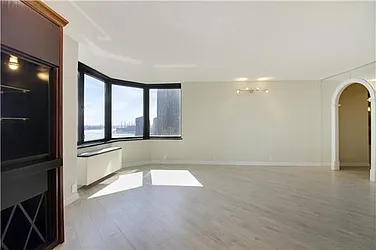 Rented by Weichert Manhattan Midtown