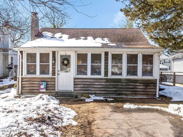 20 Pinehurst Rd, Brick, NJ 08723