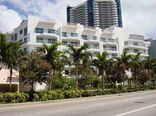 6362 Collins Ave #414, Miami Beach, FL 33141