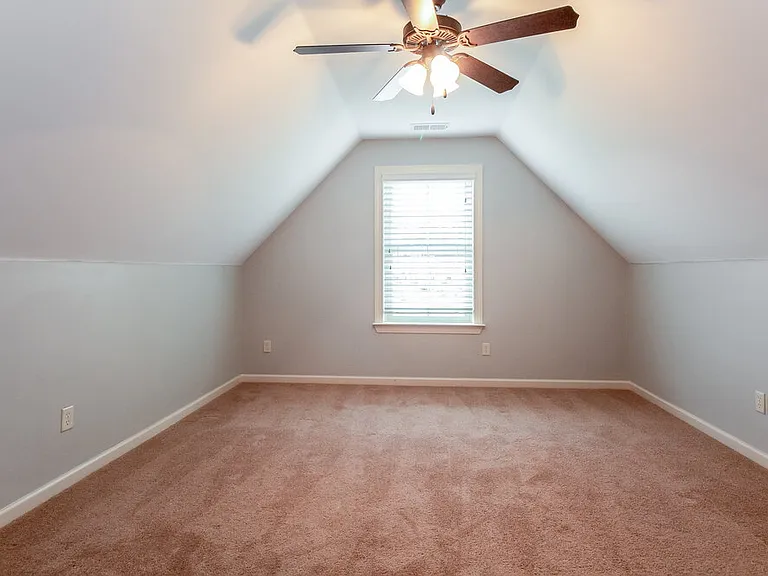 3145 Pinetree Loop N — Photo 9