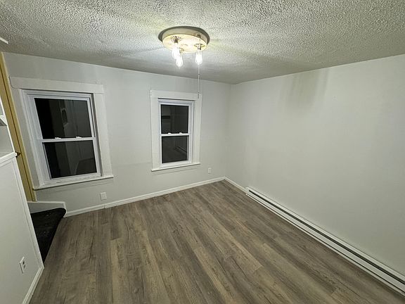 2nd image of 15 1/2 Stevens Ave #2