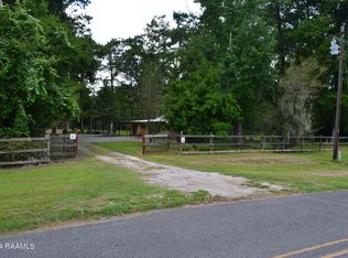 2757 W Atchafalaya Levee Rd, Krotz Springs, LA 70750