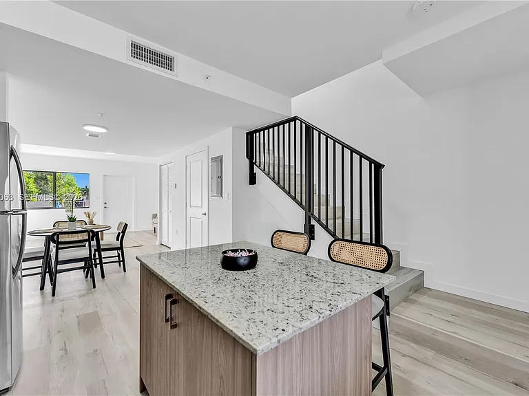 155 NW 160th St #Townhouse 2 — Photo 5