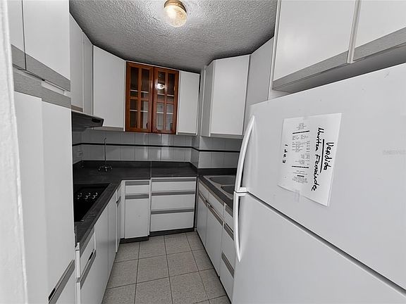 4th image of 444 Condominio De Diego #1503
