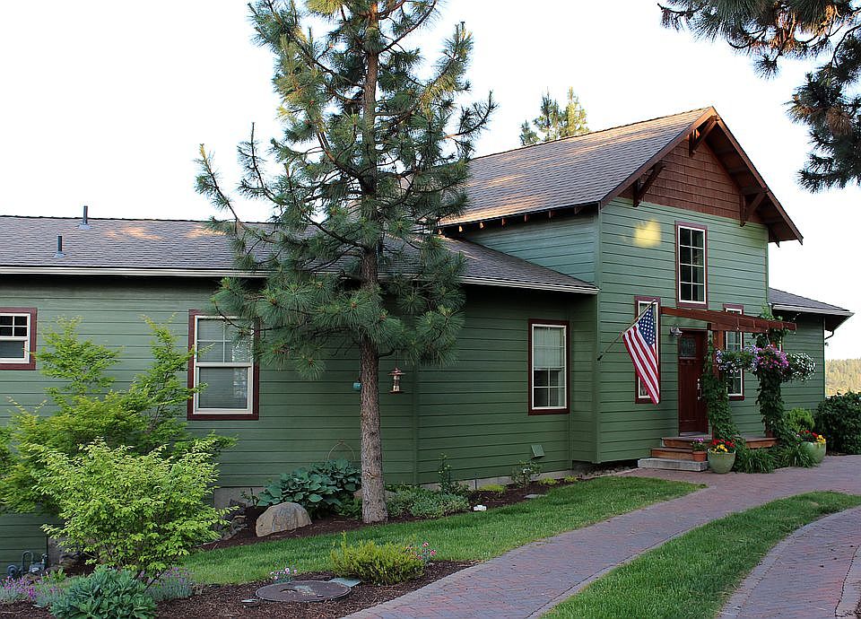 1st image of 1923 S Audubon Ct