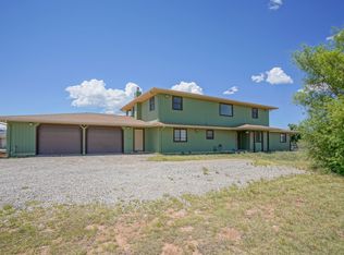 10 Circle Rd S, Edgewood, NM 87015