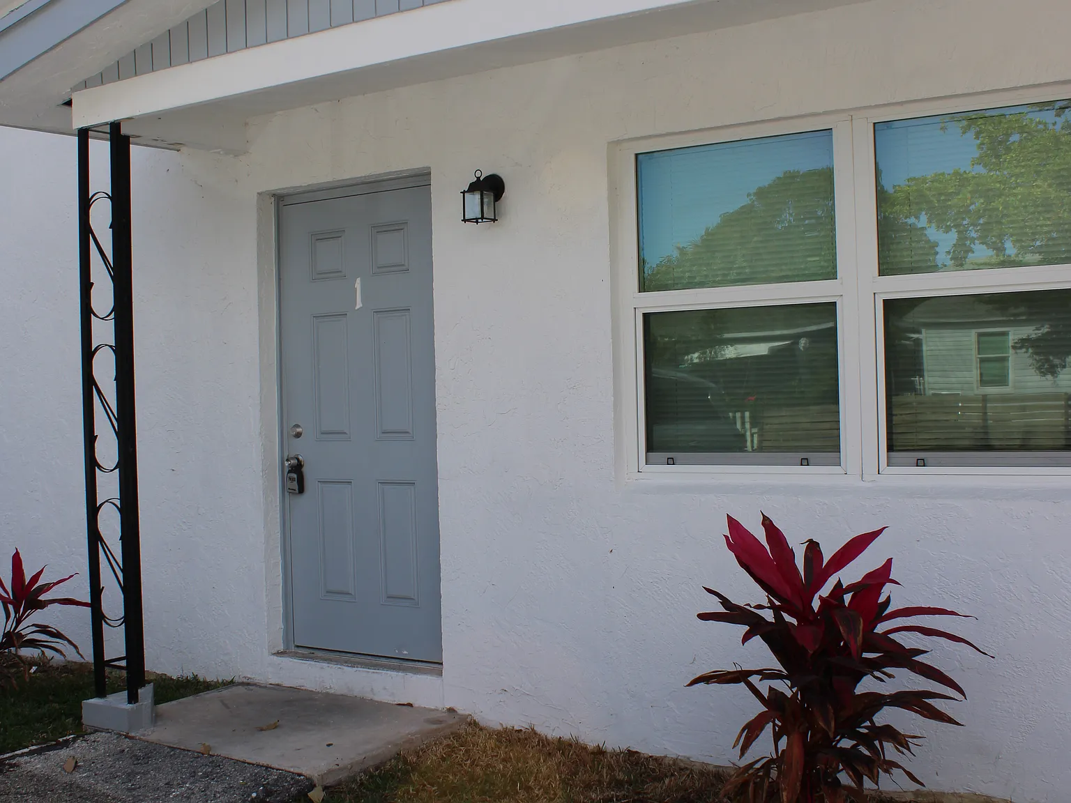 2 bed, 625 sqft, $1,675 — Photo 1