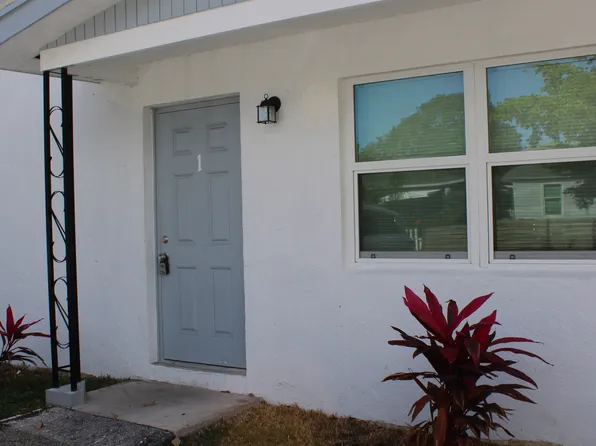 518 Valley Forge Rd APT 1, West Palm Beach, FL 33405