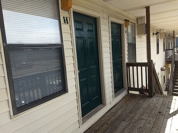 2nd image of 1444 Kingston Ave APT I