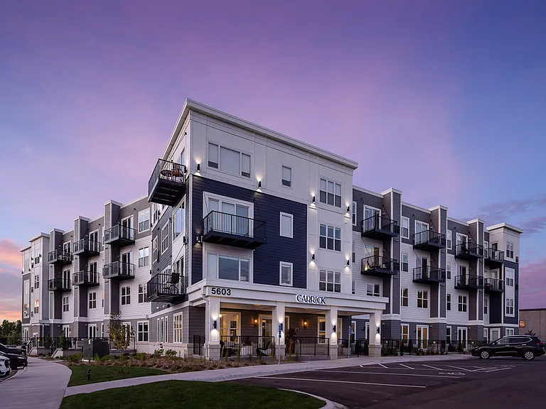 Carrick Apartments and Townhomes — Photo 25