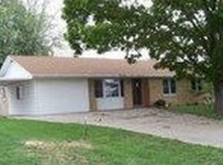 7113 Robin Ln, Jefferson City, MO 65101