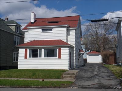 122 Ross Park, Syracuse, NY, 13208