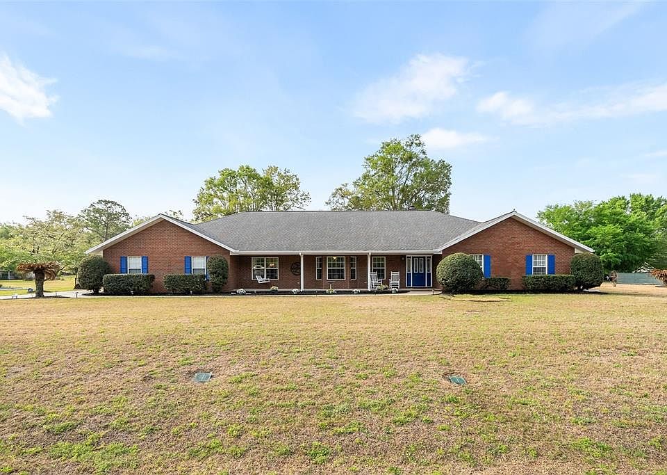 1st image of 244 SW Loblolly Pl