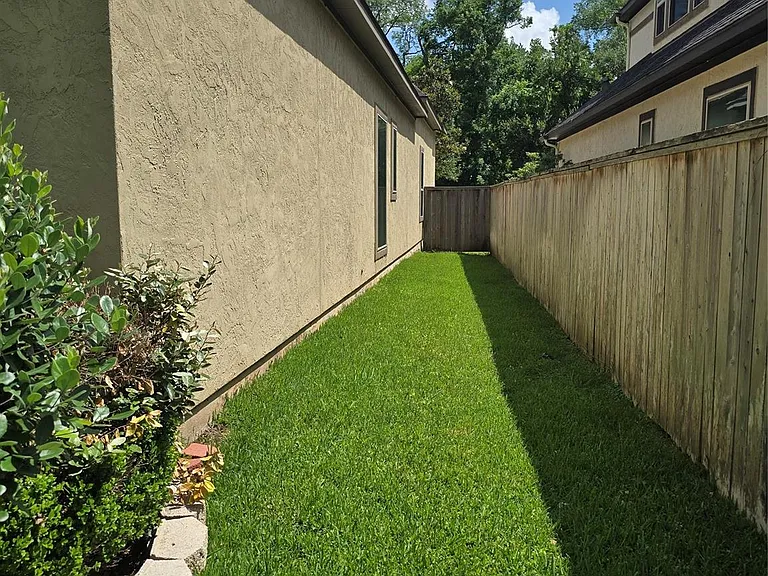 10 Val Delsa Ct — Photo 43