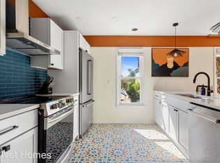 13 Jacobs Aly UNIT B, Charleston, SC 29401
