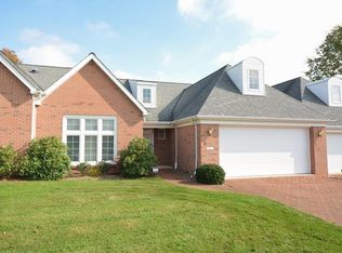 313 Hidden Falls Ct, Pittsburgh, PA