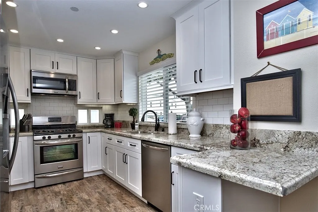 4 bed, 1400 sqft, $5,000 — Photo 4