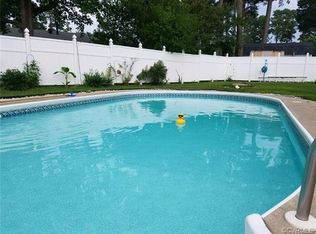 116 Huntington Rd, Colonial Heights, VA 23834