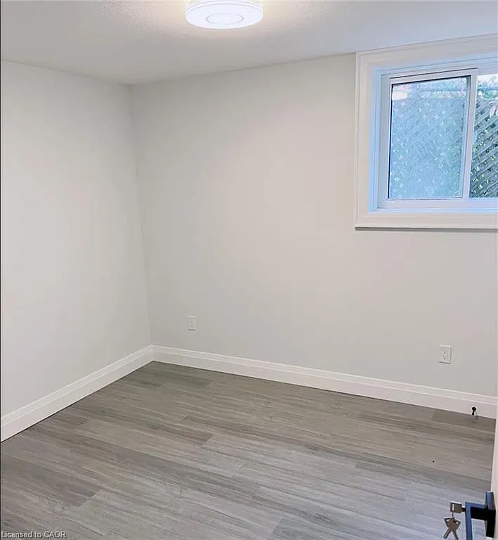 2 bed, 1.0 bath, 1000 sqft, $2,200 — Photo 4