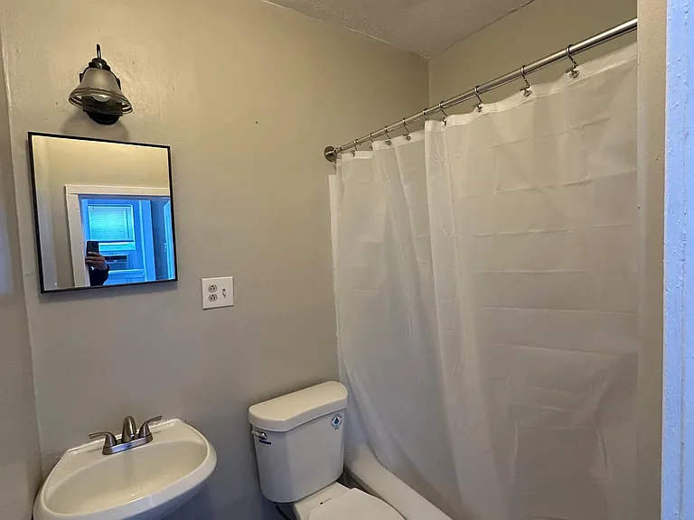 101 E Benton St #302 — Photo 9