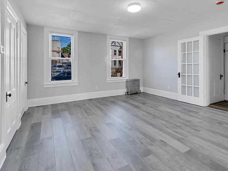 100 Haledon Ave #1-R — Photo 5