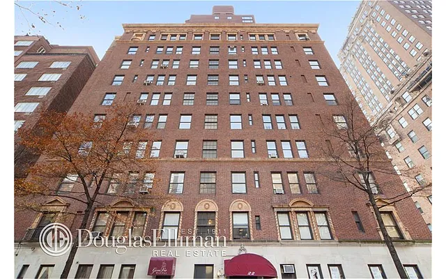 Rented by Douglas Elliman | media 10