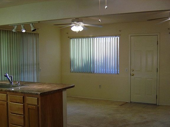 3rd image of 9305 W GLEN OAKS Circle