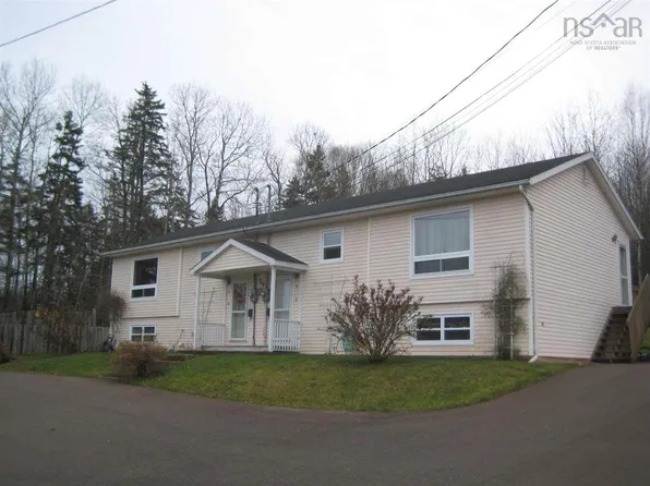 29 Schirra Close #A, Truro, NS B2N 5X8