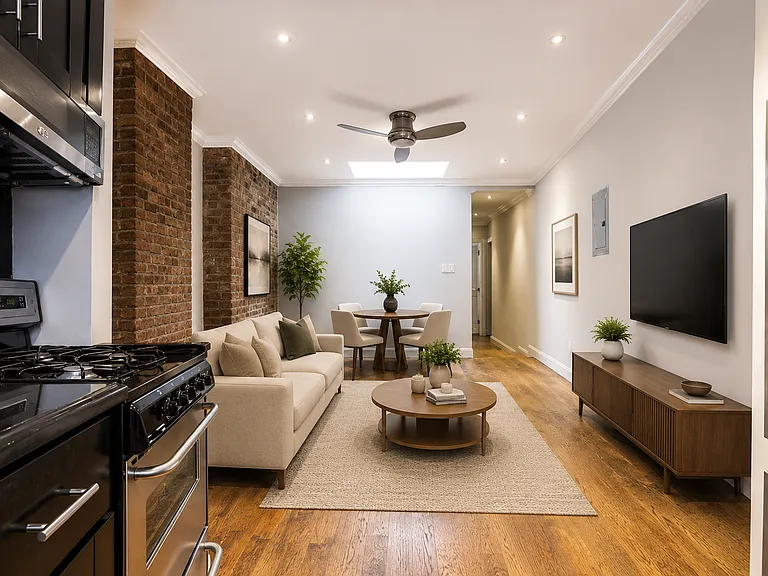 437 W 53rd St #2B — Photo 1