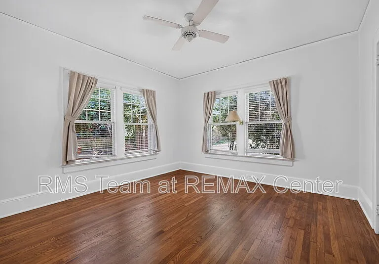582 Clifton Rd NE — Photo 29